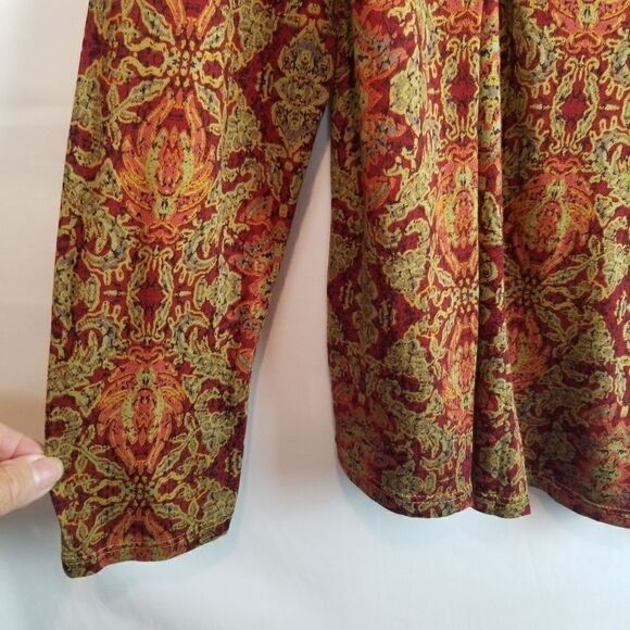 Plum and Thread. Size 1. Cute geometric print top. Reds, Orange, and Tans. - Picture 2 of 14